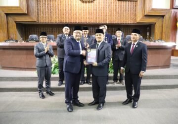 BPK Temukan Lima Masalah Keuangan di Jateng Saat Serahkan LHP LKPD Tahun 2025