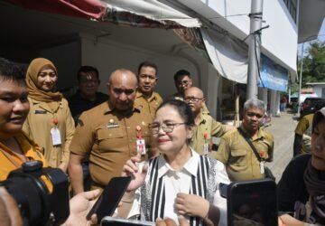 Agustina Perkuat Pembangunan Lingkungan Lewat Dana BOP RT