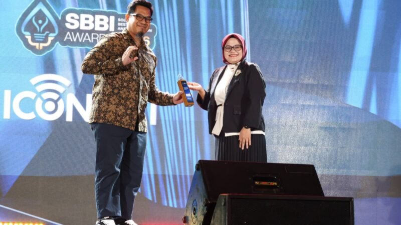 PLN Icon Plus Raih Penghargaan Fastest Rising Internet Service Provider pada SBBI Awards 2026
