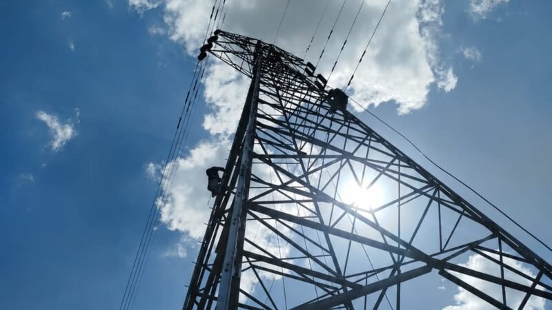 PLN Icon Plus Tingkatkan Kualitas Infrastruktur Jaringan melalui Improvement ADSS SUTT di Kabupaten Magelang