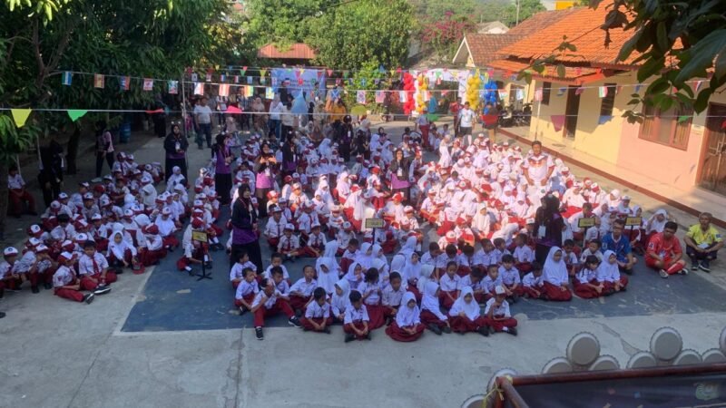 Hari Pertama Sekolah Lebih Seru, SDN Tugurejo 01 Usung Tema Piala Dunia 2026