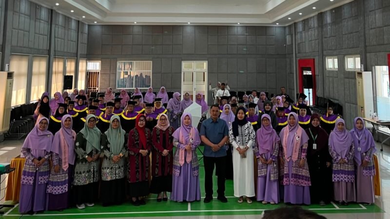 Sekolah Lansia Salimah Cetak 22 Lulusan