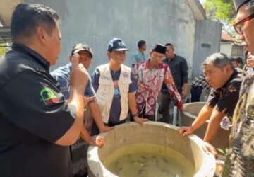 Konsumsi Ikan Tembus 44 Ton, Dinas Perikanan Kota Semarang Kembangkan Budidaya di Lahan Sempit