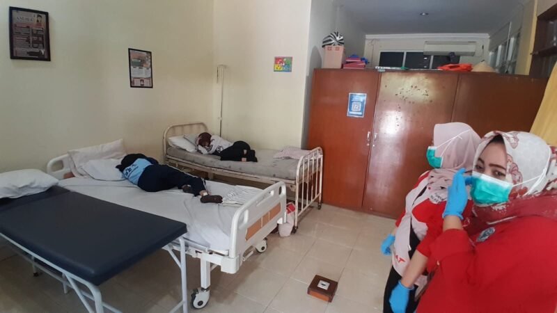 Kondisi Pasien Keracunan SMKN 6 Membaik, Dinkes Siagakan Tim Hingga Pemulihan Total