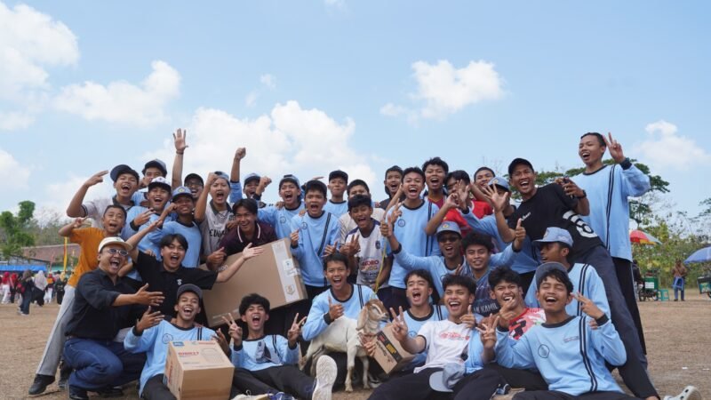Semarak HUT ke-81 RI, ICONNET Perkuat Kedekatan dengan Masyarakat Ponjong