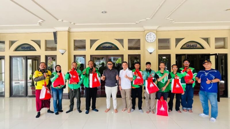 Dishub Semarang Beri Sembako untuk Ojol, Komunikasi dan Sinergi Transportasi Diperkuat