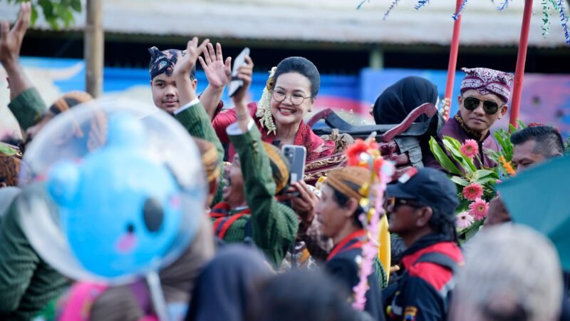 Wali Kota Semarang Agustina Wilujeng Hadirkan Keragaman dan Toleransi dalam Pawai Ta’aruf MTQ Nasional XXXI