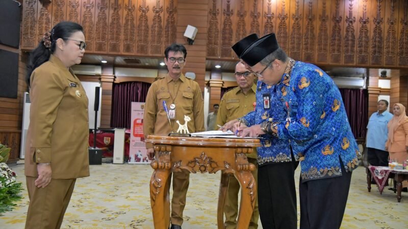 Bukan Sekadar Rotasi, Ini Pesan Agustina untuk 2 Pejabat Baru Pemkot Semarang