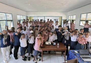 Cegah Narkoba Sejak Dini, UNDIP Bekali Puluhan Pelajar SMP di Keerom