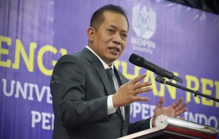 Menkop Pastikan Gaji PNS Lewat Koperasi Merah Putih Mulai 2026
