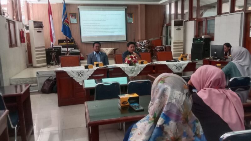 FGD Guru SMP Semarang: Publikasi Sekolah Harus Bernilai Berita dan Bangun Citra Positif